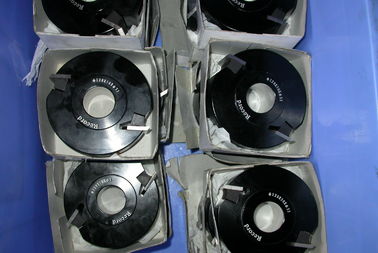 TCJ2003 CNC の木工業機械のための可変性のナイフの形削り盤のカッター ヘッド